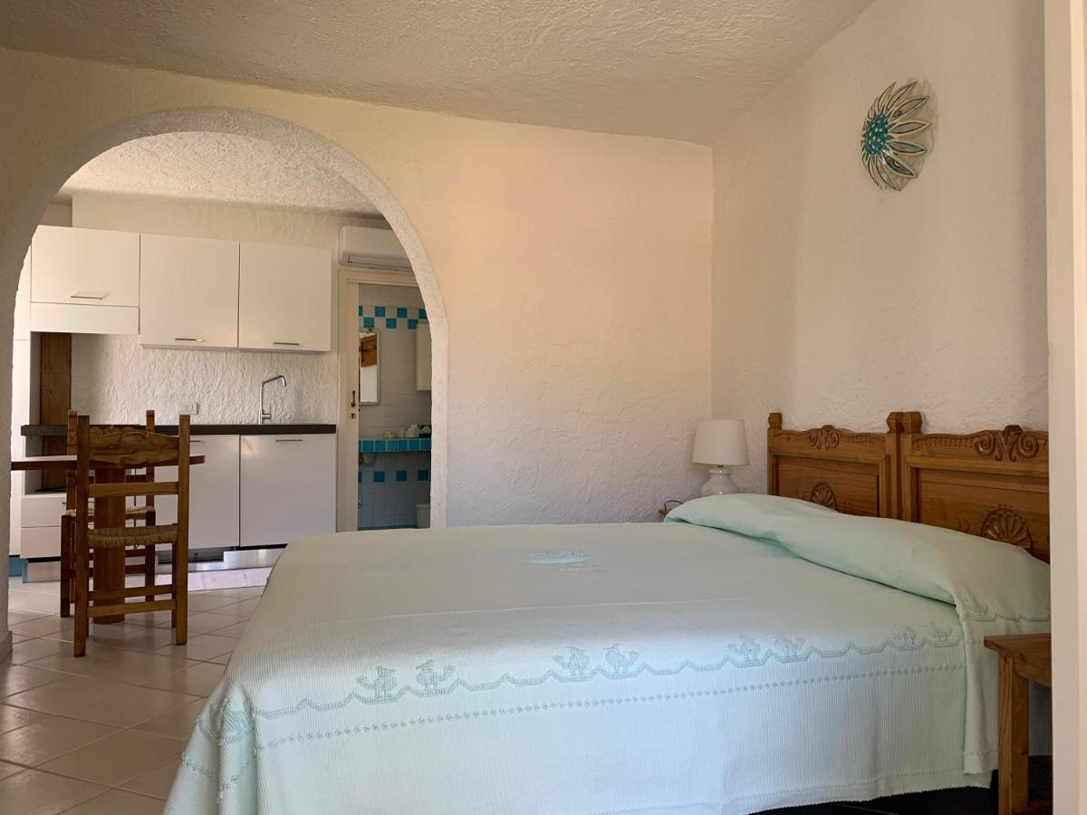 Hotel Punta Est Baja Sardinia Eksteriør billede