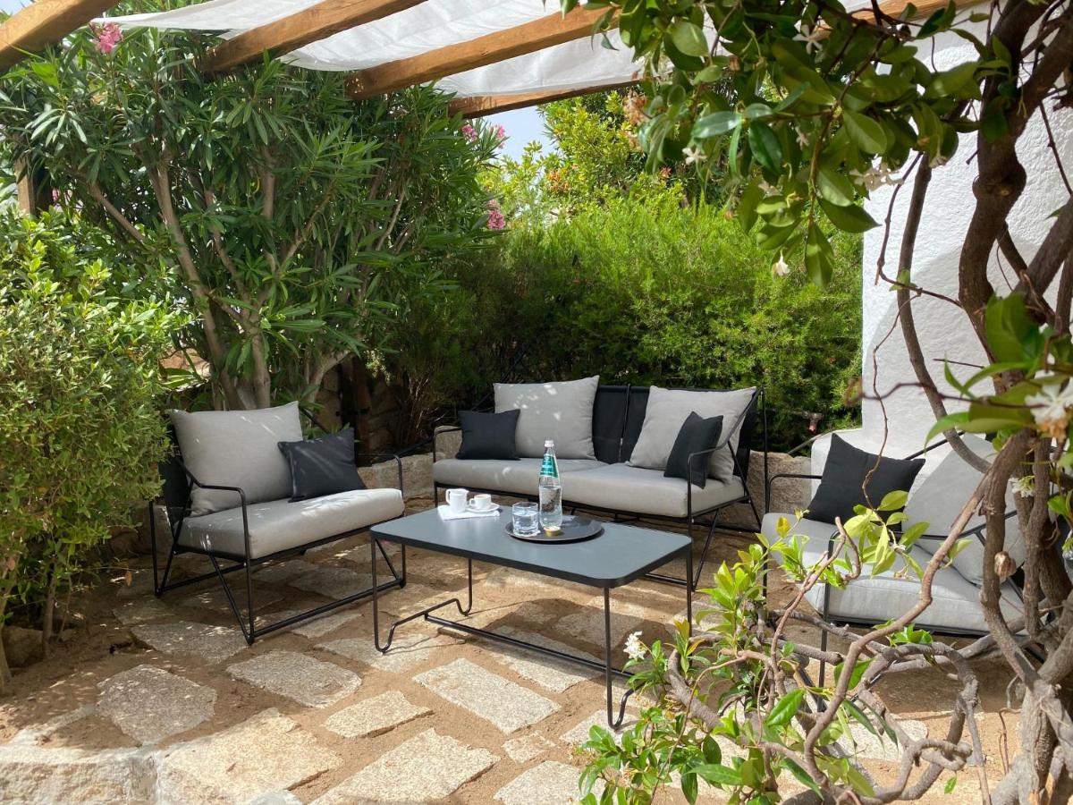 Hotel Punta Est Baja Sardinia Eksteriør billede
