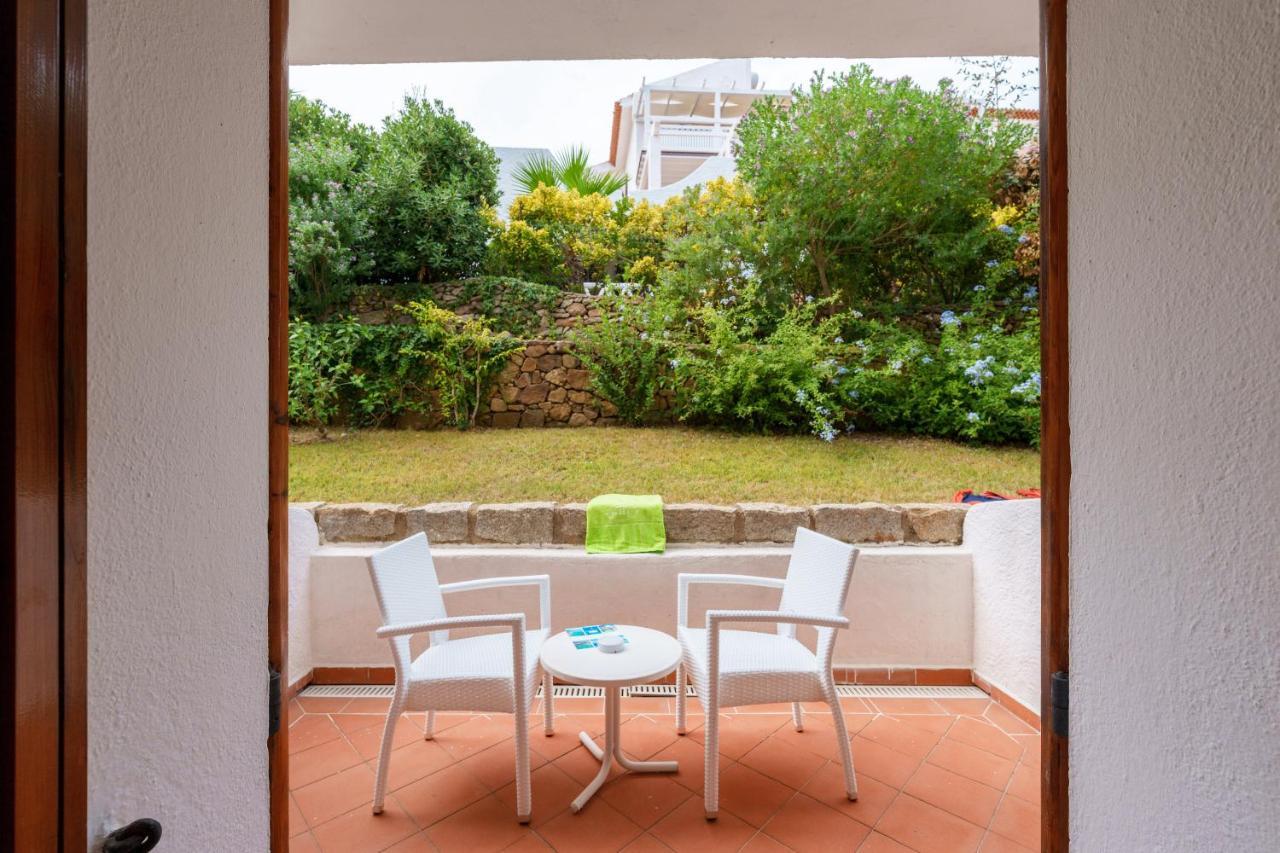 Hotel Punta Est Baja Sardinia Eksteriør billede